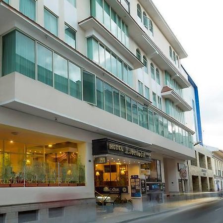 Hotel Libertador Loja Kültér fotó