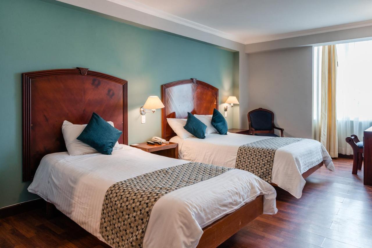 Hotel Libertador Loja Kültér fotó