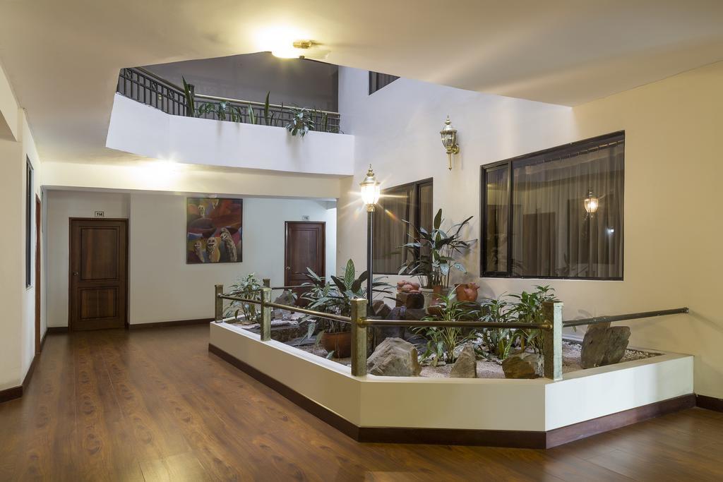 Hotel Libertador Loja Kültér fotó