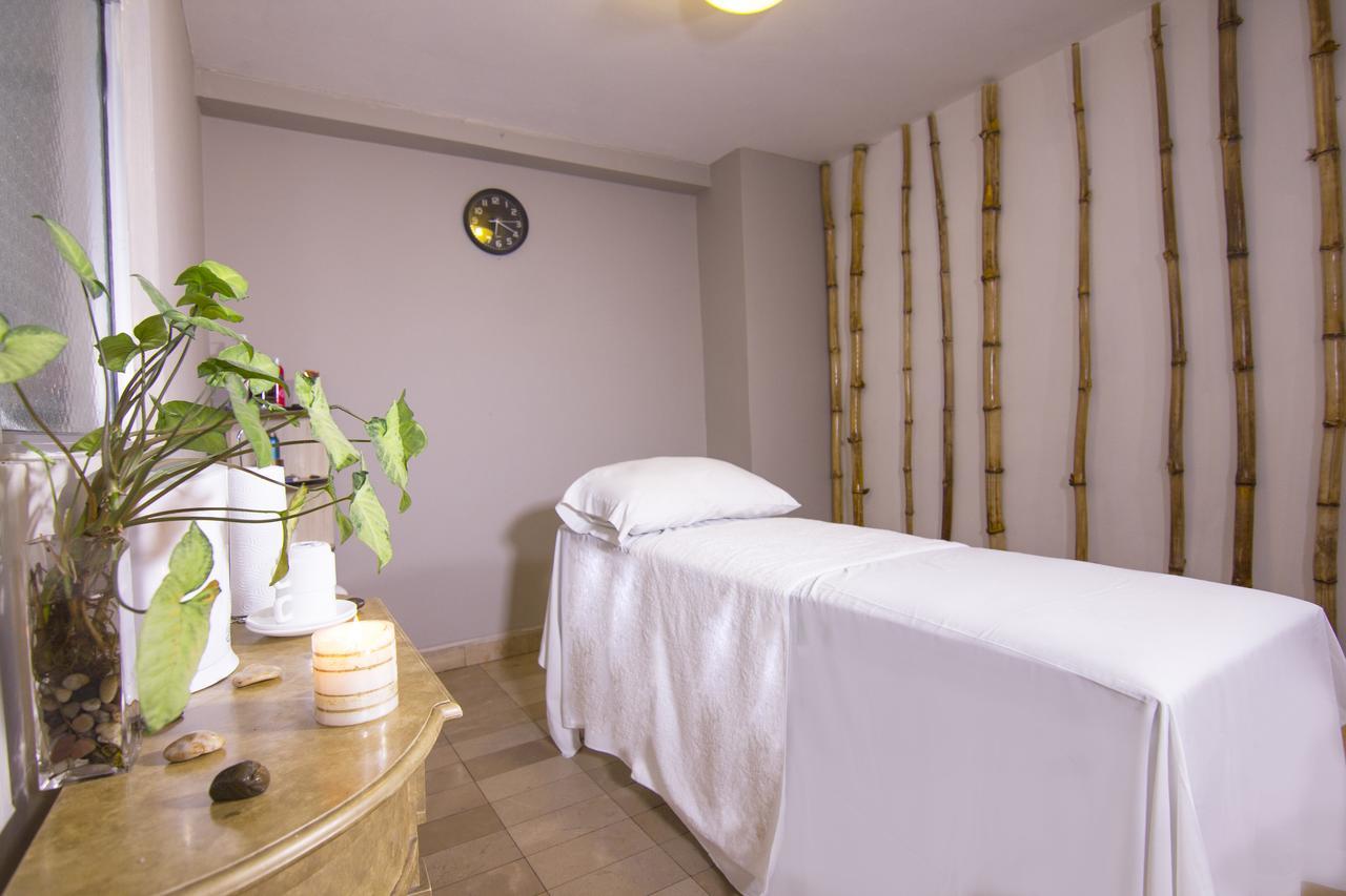 Hotel Libertador Loja Kültér fotó