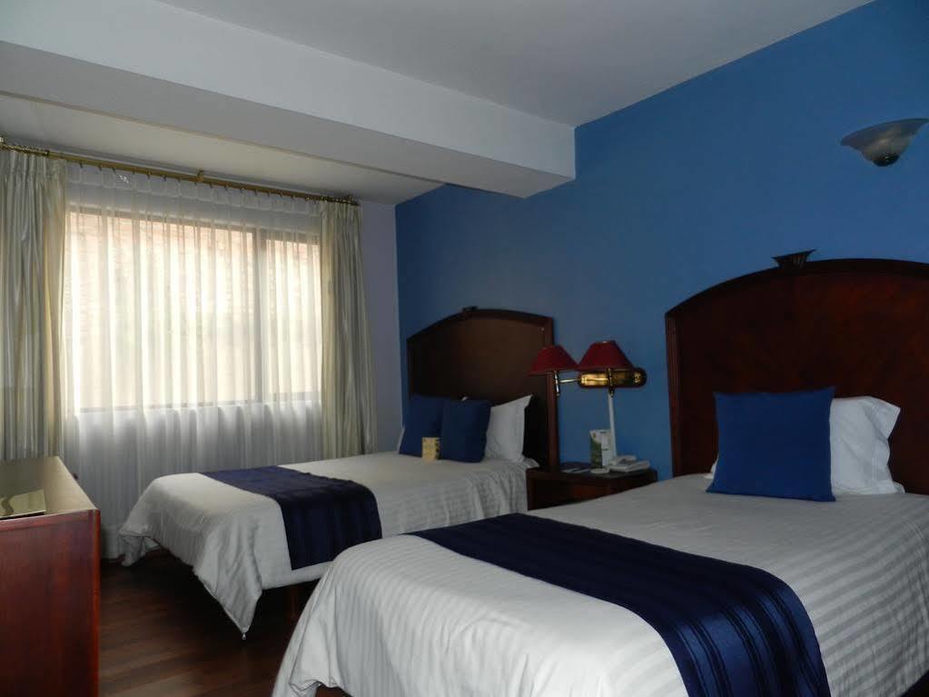 Hotel Libertador Loja Kültér fotó